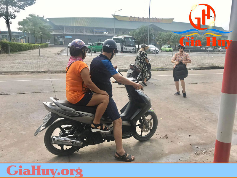 thuê xe máy ở Ga Ninh Bình